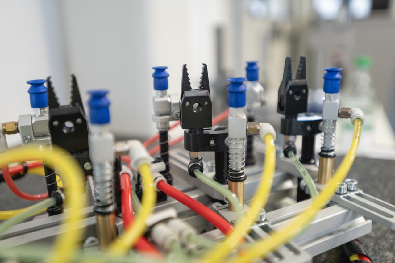 Dachantennen & Elektronikkomponenten